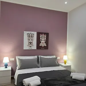 https://porta-dei-greci.palermohotels.org
